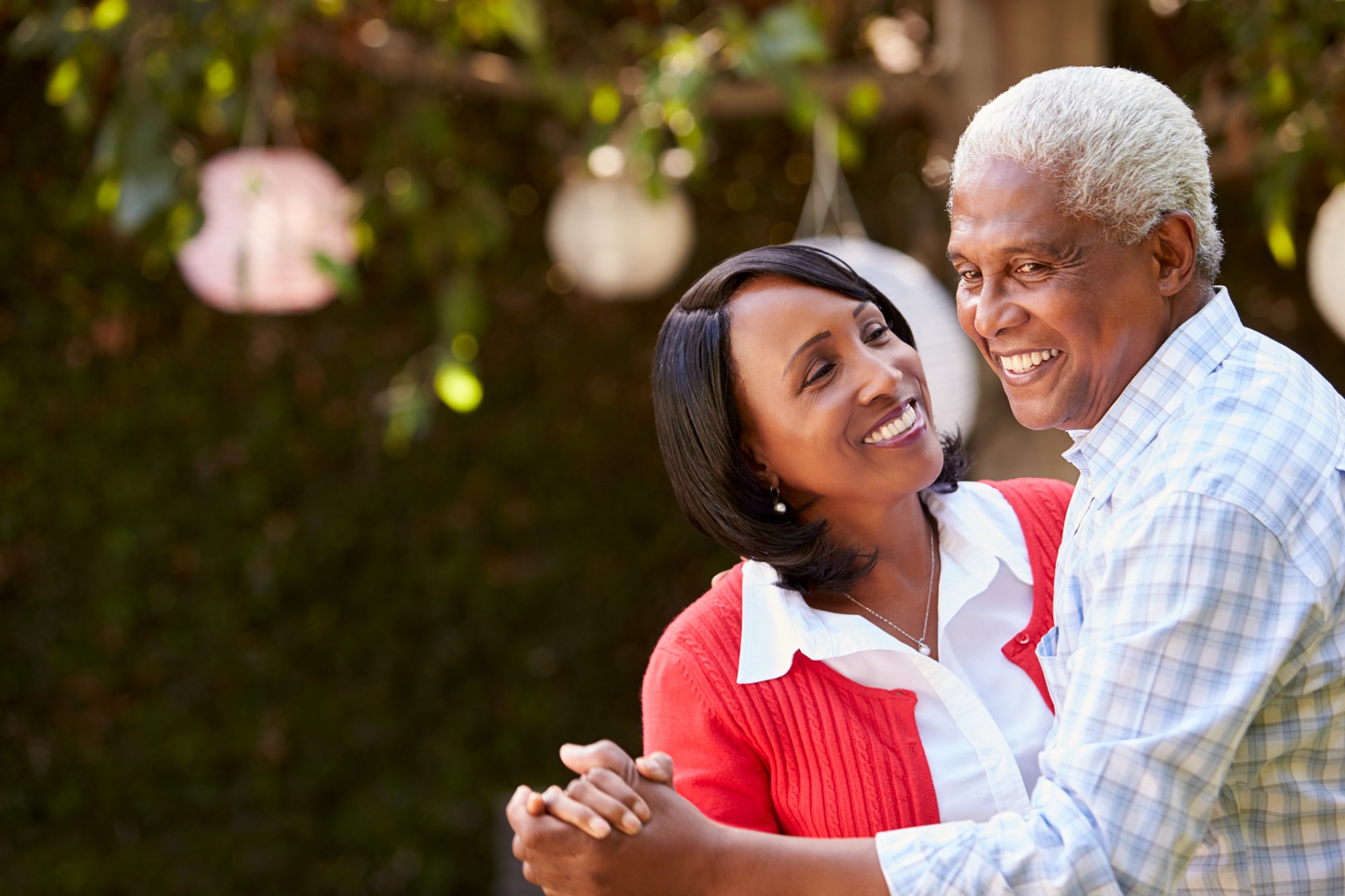 couple dancing, medicare enrollment help, medicare enrollment, medicare assistance, E.S. Beveridge, Mansfield, Ohio